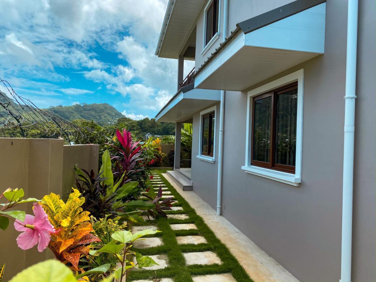 Апартаменты Whispering Palms Бель-Омбр Экстерьер фото